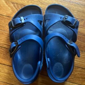 Birkenstock sandals blue buckle toddler size 9.5